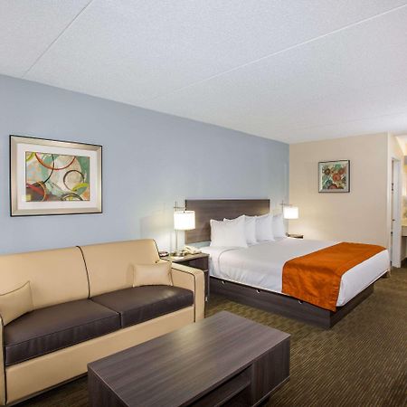 Days Inn & Suites By Wyndham Orlando Airport Екстер'єр фото