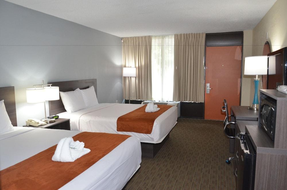 Days Inn & Suites By Wyndham Orlando Airport Екстер'єр фото
